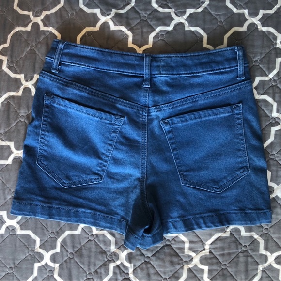 NWOT Lily & Parker Denim Shorts - Picture 3 of 8